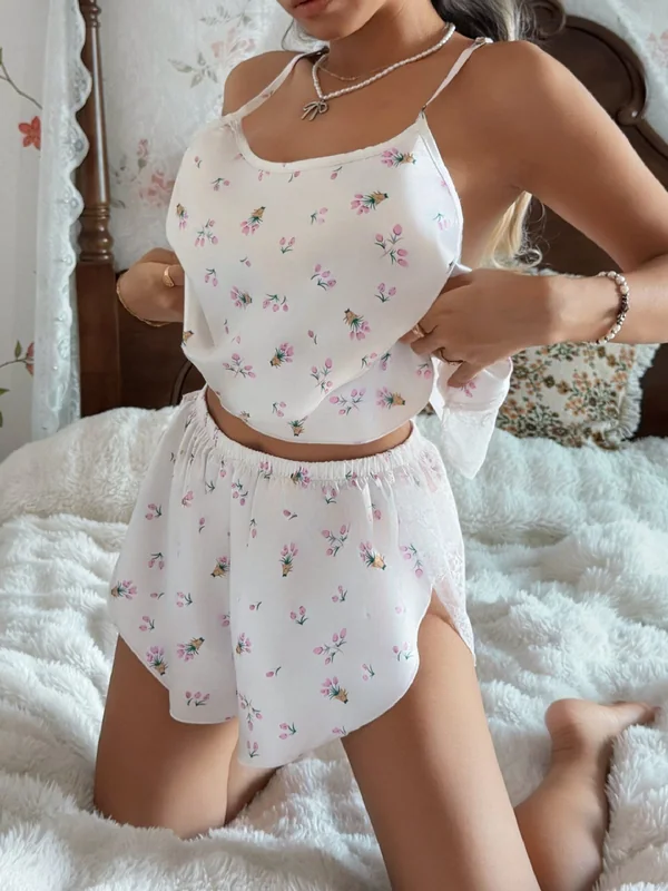 Floral Print Lace-Trim Cami Top and Shorts in White
